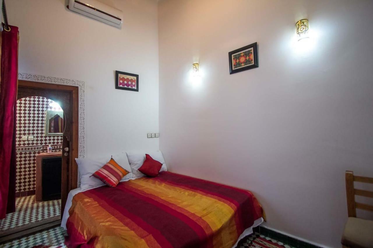 Dar Milouda Rcif Hotel Fez Exterior photo